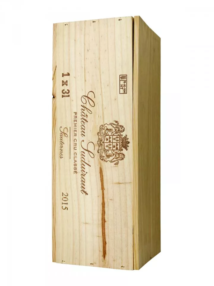 Château Suduiraut 2015 Original wooden case of one double magnum (1x300cl)
