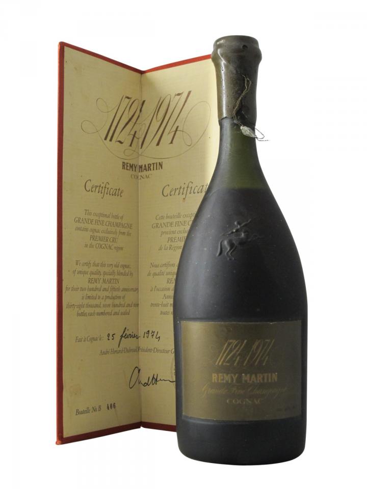 Cognac Grande Fine Champagne 1724 - 1974 250ème Anniversaire, 25 février 1974 Premier Cru Remy Martin Non vintage Coffret d'une bouteille 
