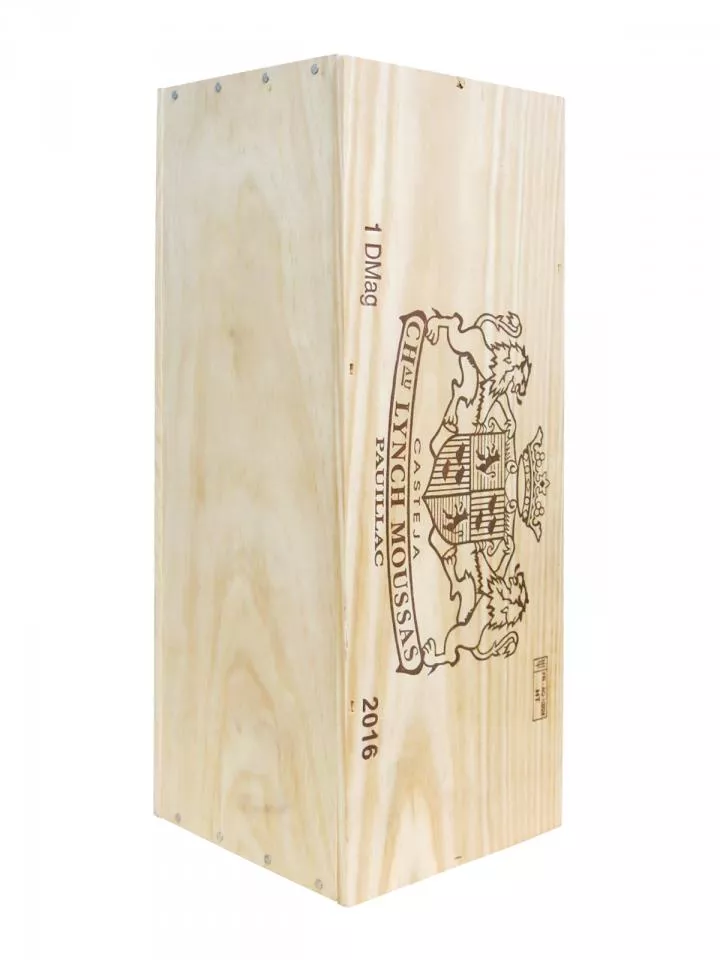 Château Lynch-Moussas 2016 Original wooden case of one double magnum (1x300cl)