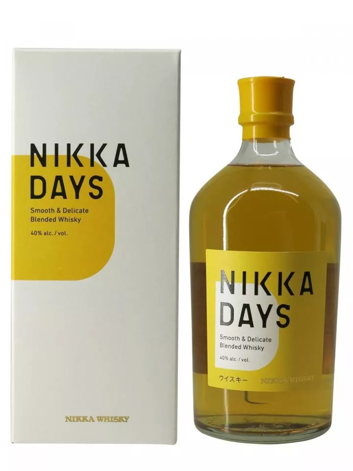 Whisky Days 40° Nikka Bottle (70cl)